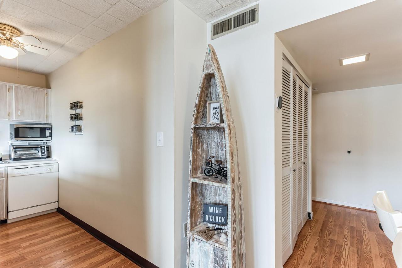 Fun & Comfy Beachside Getaway ~ King Bed ~ Balcony Ocean City Exterior foto