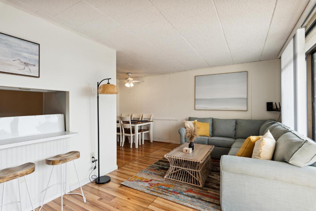 Fun & Comfy Beachside Getaway ~ King Bed ~ Balcony Ocean City Exterior foto